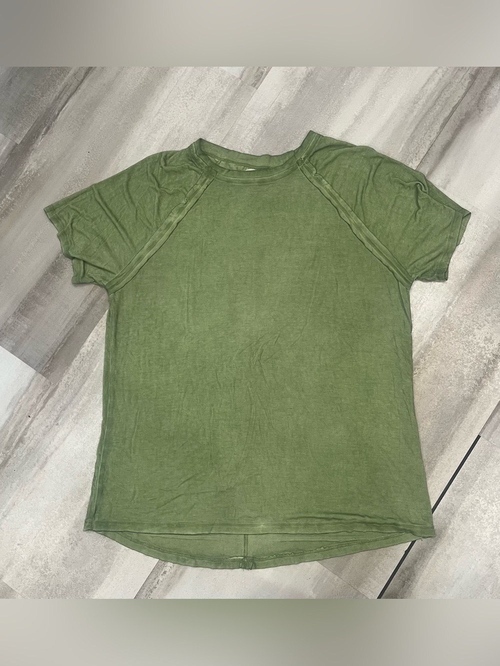 Grace & Lace Green Top, Size Medium- Basic, Everyday, Wardrobe Staple